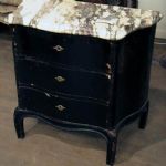 44 2148 CHEST OF DRAWERS